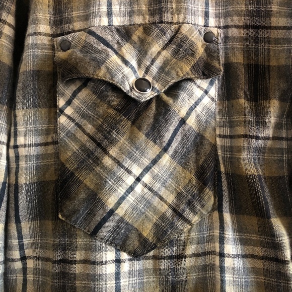 Kuhl Western Plaid Flannel Mens M Snap - Picture 5 of 5